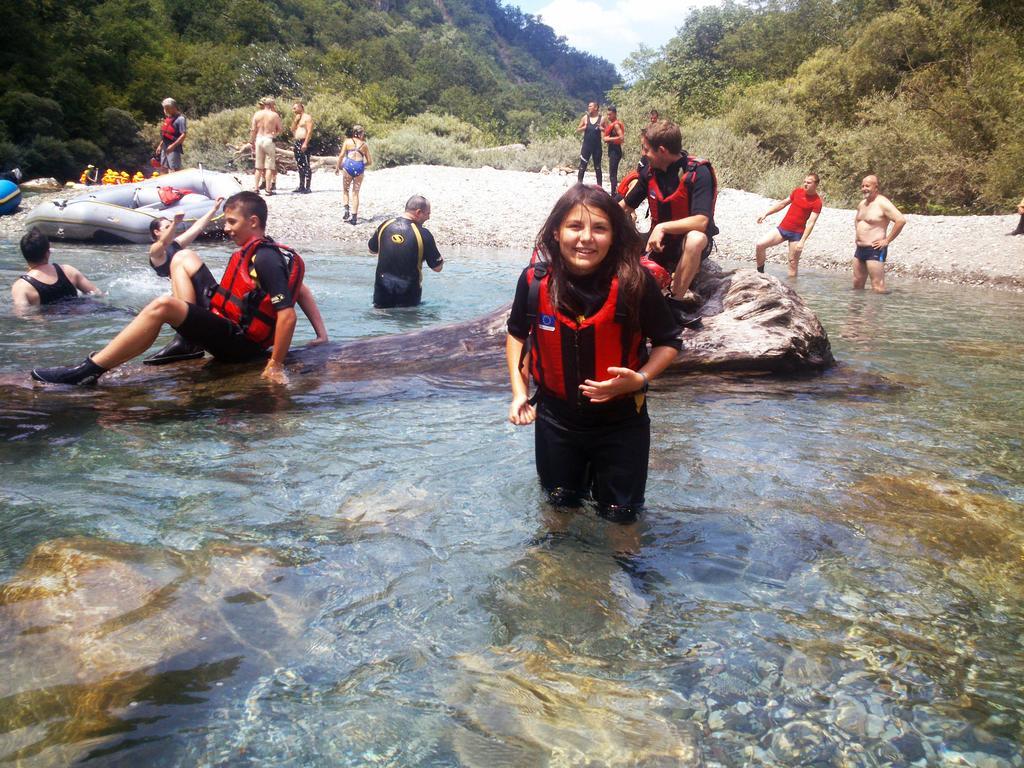 Rafting Camp Tara Center Tri Vodenice Bastasi Exterior foto