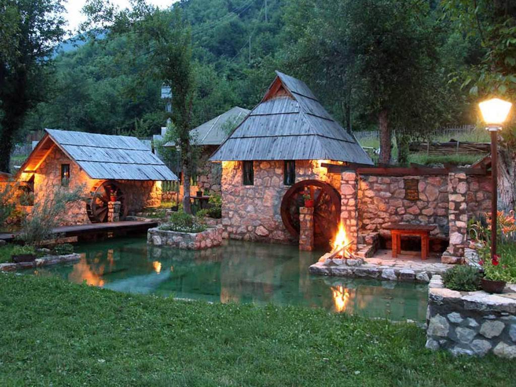 Rafting Camp Tara Center Tri Vodenice Bastasi Cameră foto